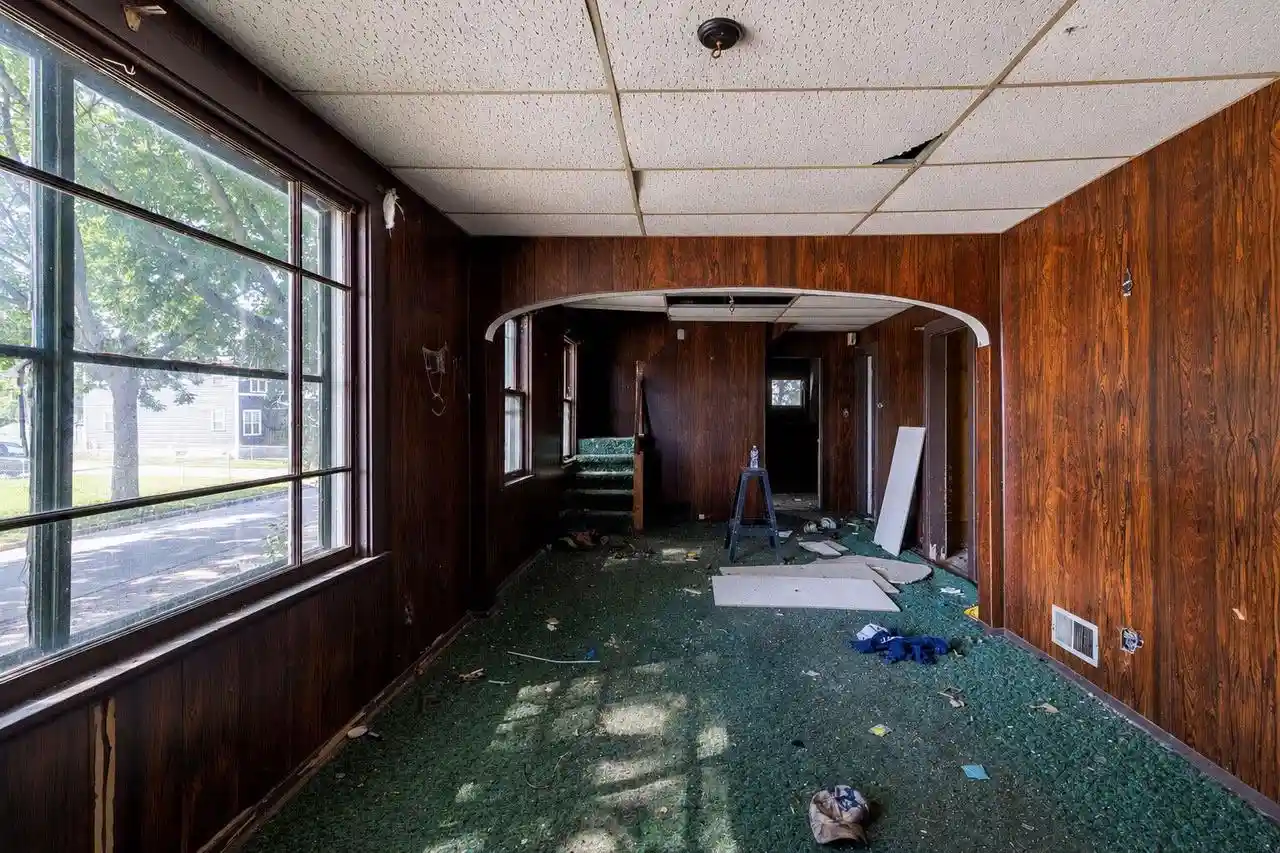 2nd image of 2532 W Lloyd Street Street, Milwaukee, WI 53205 | MLS# 1976887