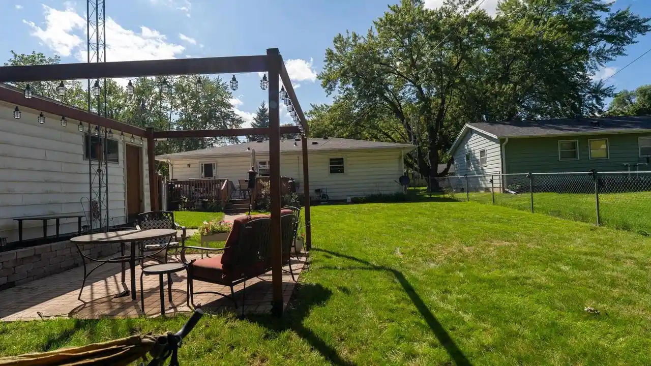 2nd image of 1413 Garfield Avenue Avenue, Beloit, WI 53511 | MLS# 2030896