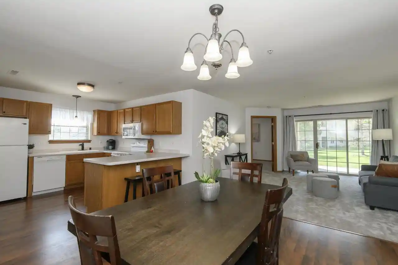 4th image of 18730 Emerald Cir Cir, Brookfield, WI 53045