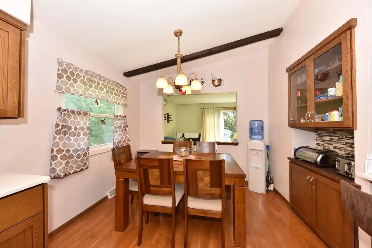 2nd image of W193s7137 Hillview Dr Dr, Muskego, WI 53150 | MLS# 1976925