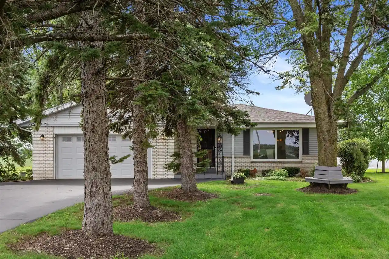 1st image of 20511 93rd Street Street, Bristol, WI 53104 | MLS# 1976929