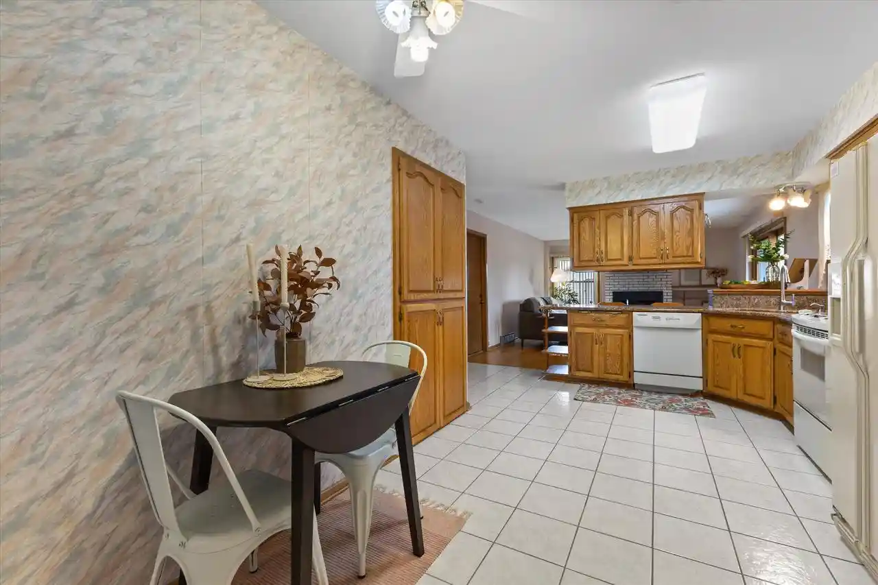 2nd image of 20511 93rd Street Street, Bristol, WI 53104 | MLS# 1976929