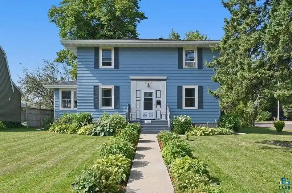 Photo 1 of Sale Pending at 902 8th St St, Superior, WI 54880 | MLS# 6127476 | Listing updated on 2026-08-21