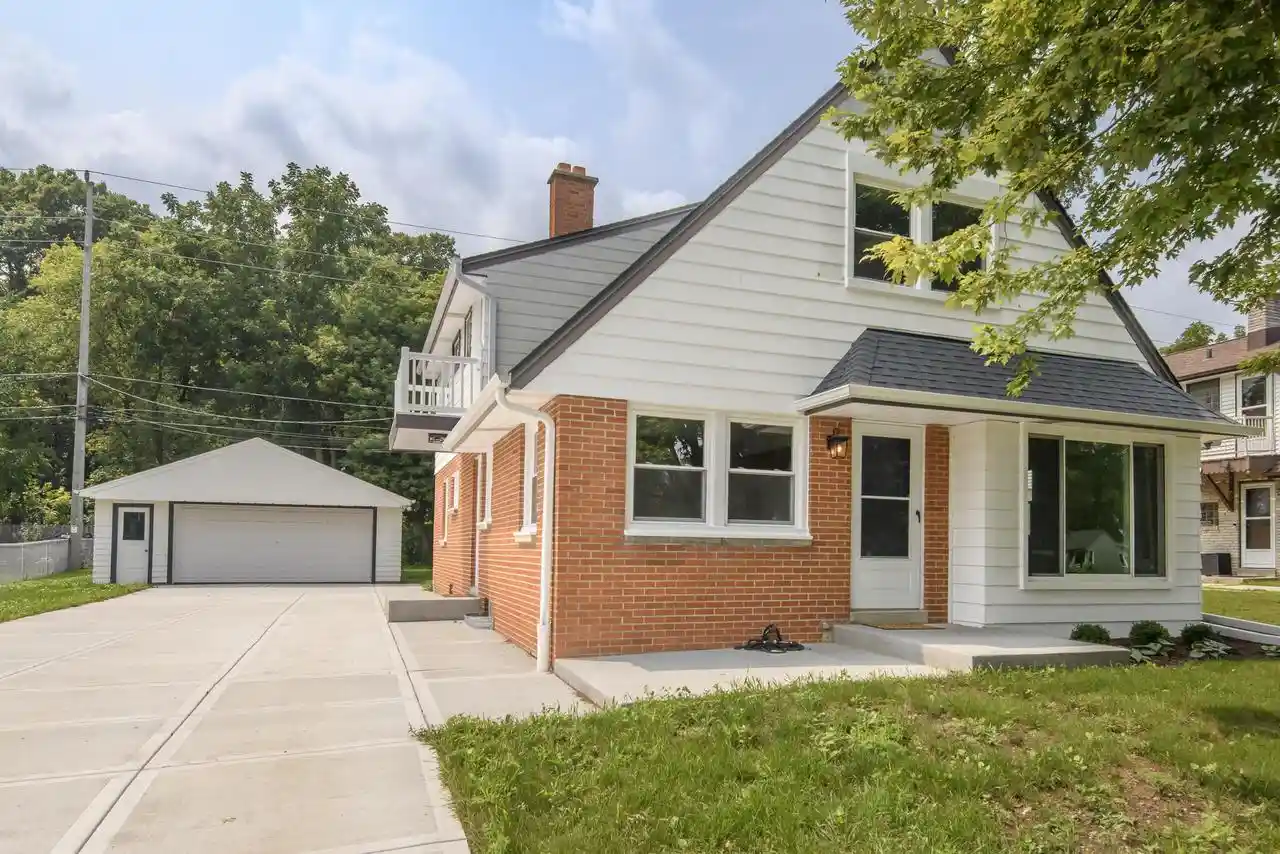 Photo 1 of Sale Pending at 3708 9th Avenue Avenue, South Milwaukee, WI 53172 | MLS# 1976942 | Listing updated on 2026-09-17