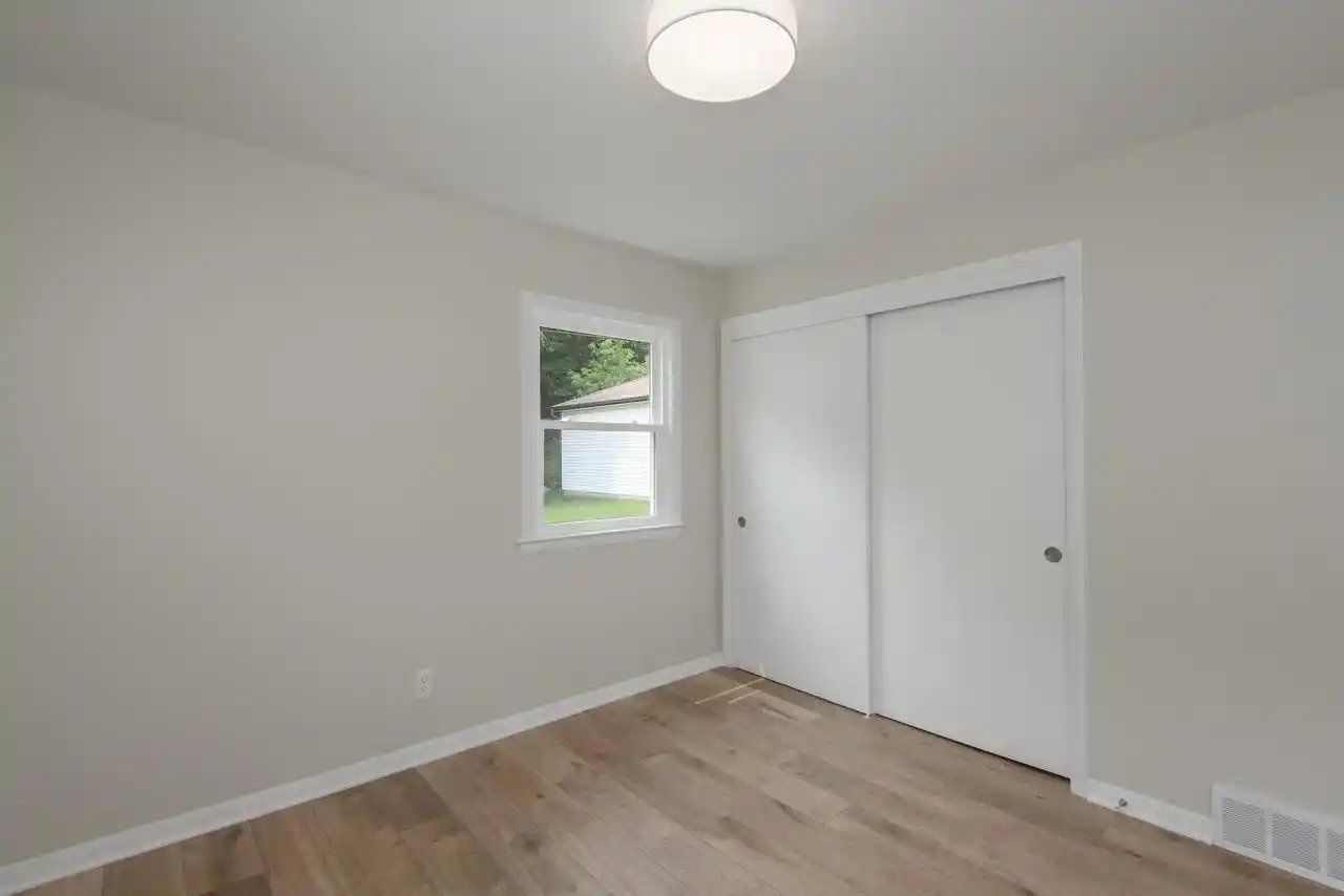 Photo 3 of Sale Pending at 3708 9th Avenue Avenue, South Milwaukee, WI 53172 | MLS# 1976942 | Listing updated on 2026-09-17