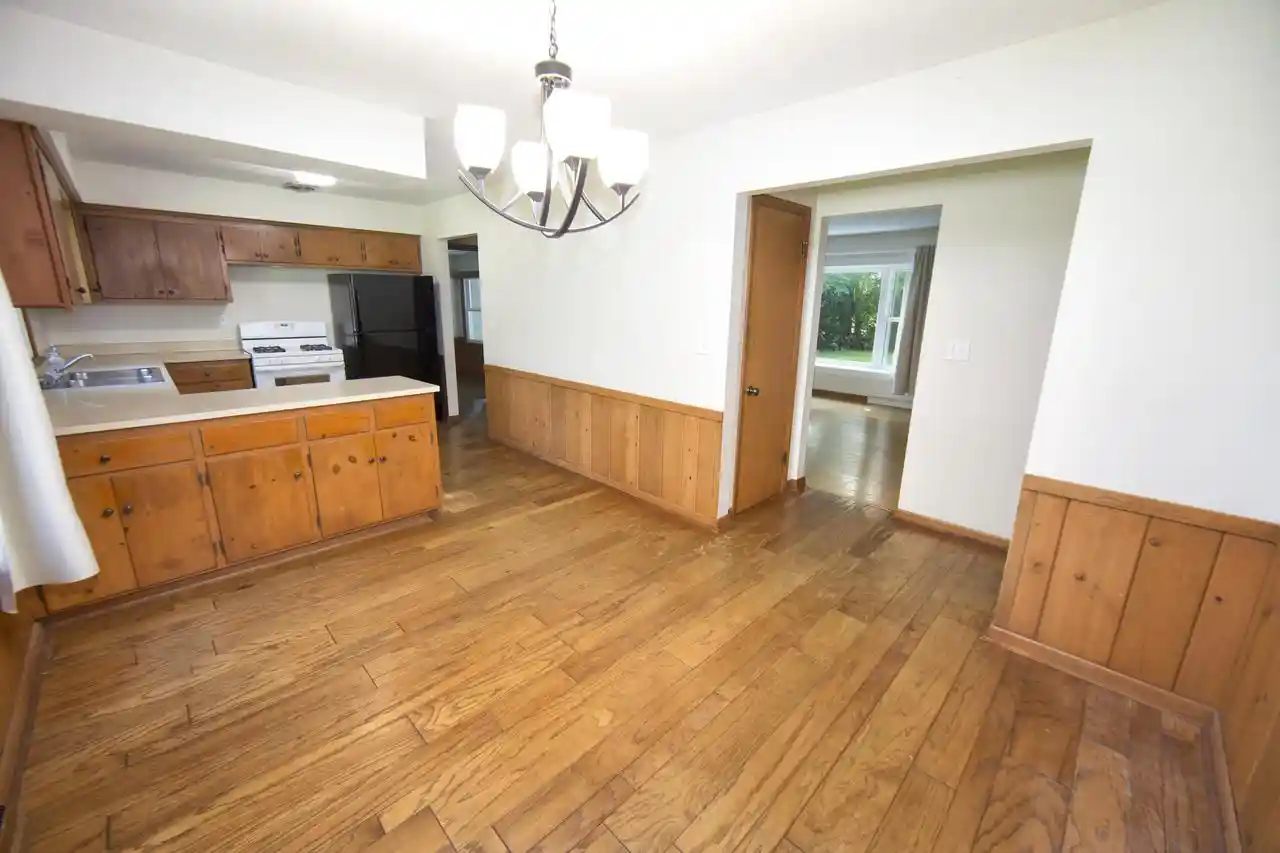 5th image of 11800 Timberline Lane Lane, Hales Corners, WI 53130 | MLS# 1976945