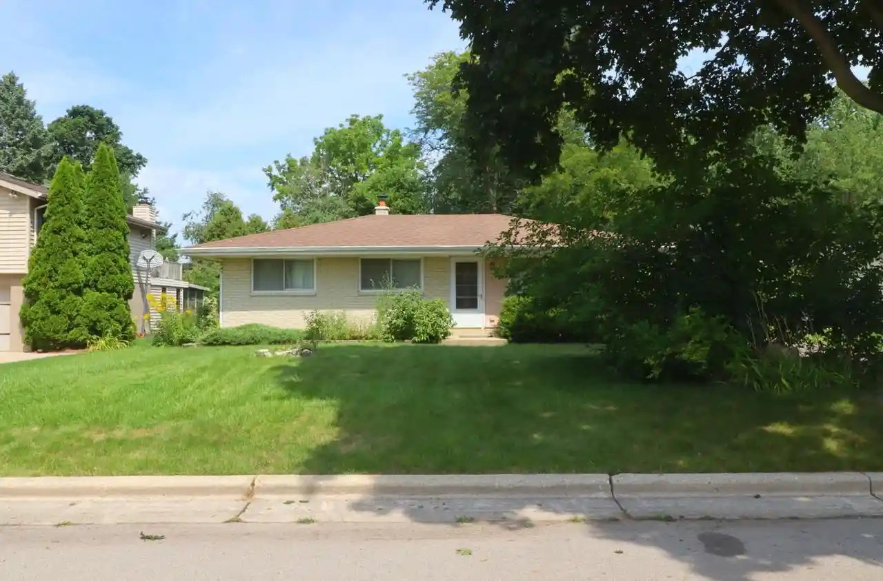 Photo 1 of Sale Pending at 3412 W Wanda Avenue Avenue, Milwaukee, WI 53221 | MLS# 1976946 | Listing updated on 2026-08-22