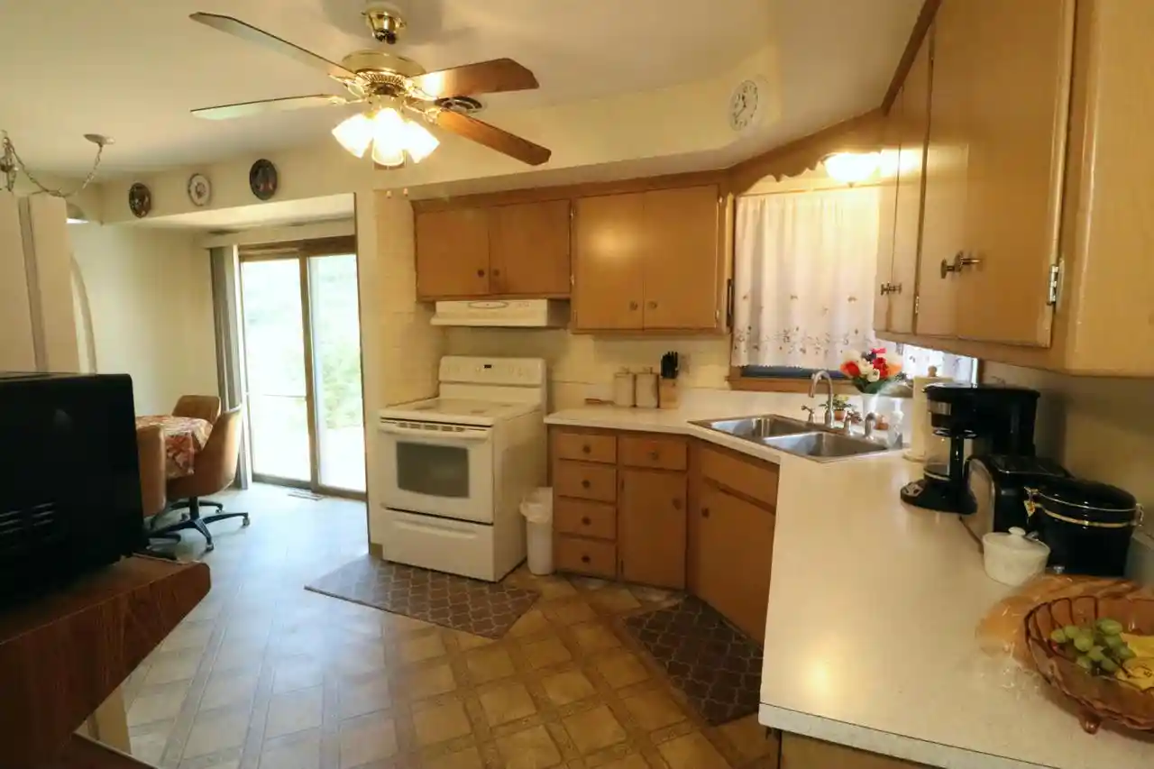 Photo 4 of Sale Pending at 3412 W Wanda Avenue Avenue, Milwaukee, WI 53221 | MLS# 1976946 | Listing updated on 2026-08-22