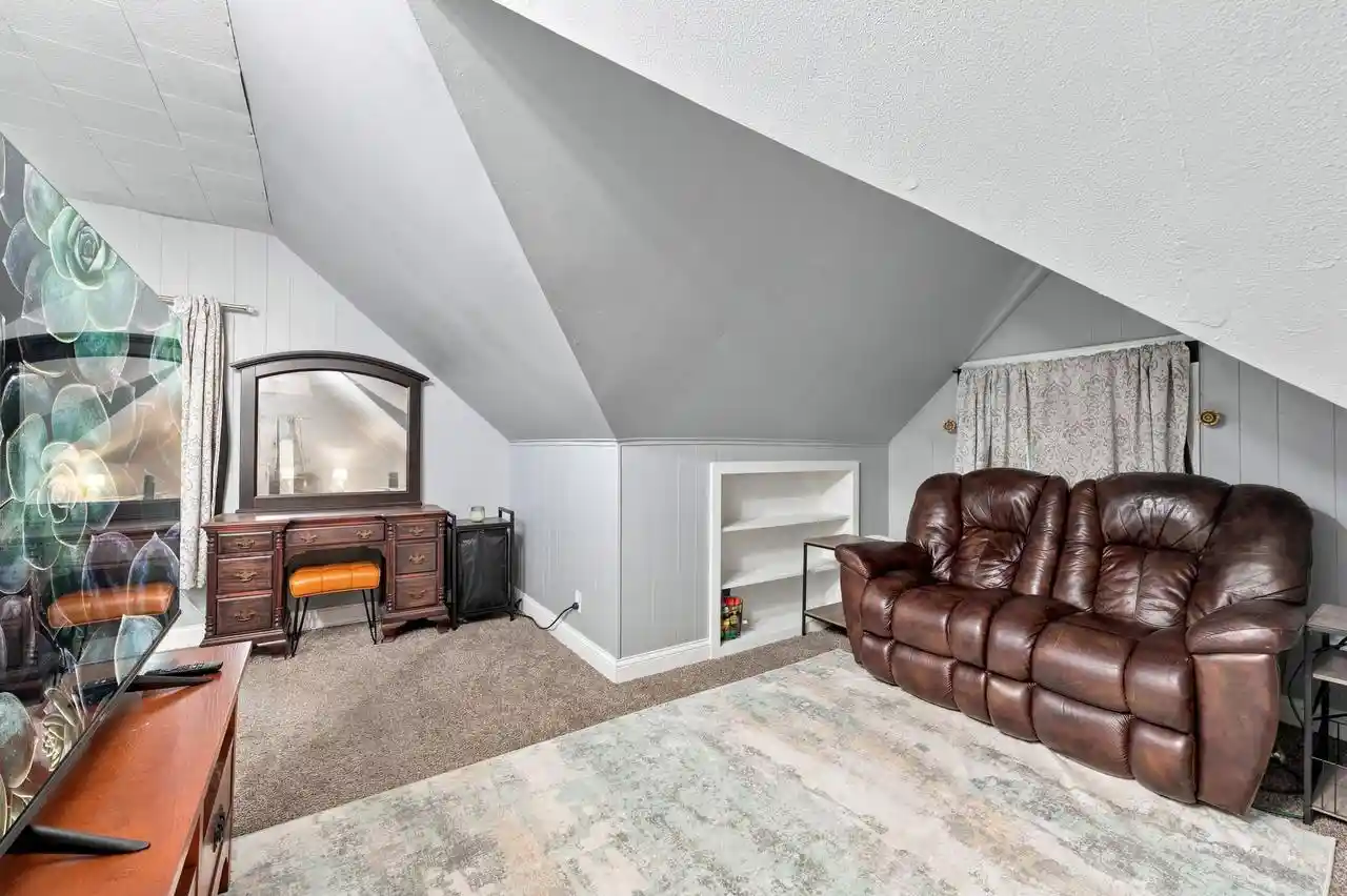Photo 4 of Single family home for sale at 4028 N 83Rd Street Street, Milwaukee, WI 53222 | MLS# 1976949 | Listing updated on 2026-09-10
