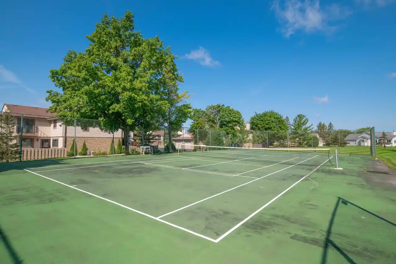 3rd image of W177N9765 Riversbend Circle E Circle E, Germantown, WI 53022 | MLS# 1976962