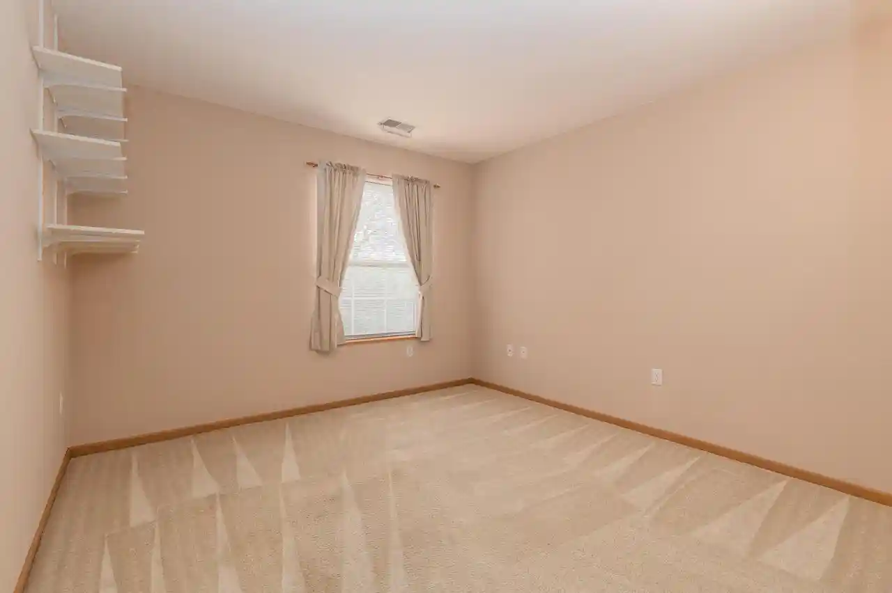 2nd image of 210 E Remer Rd Rd, Elkhorn, WI 53121