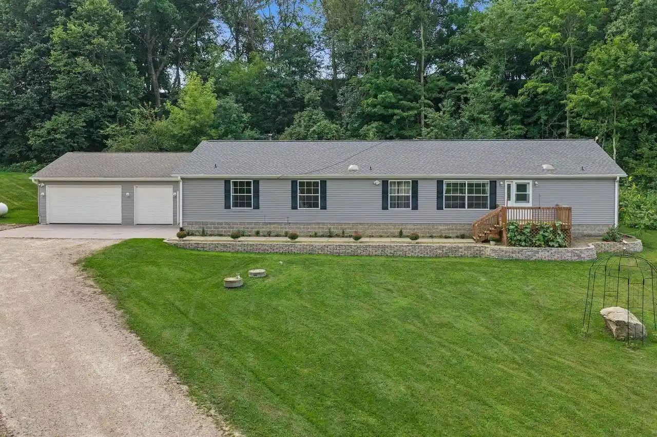Photo 1 of Single family home for sale at S1644 County Rd Wd, Reedsburg, WI 53959 | MLS# 2030907 | Listing updated on 2026-08-24