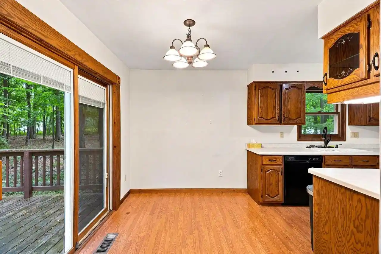 image of 1007 W Kalsched Street Street, Marshfield, WI 54449 | MLS# 22604059