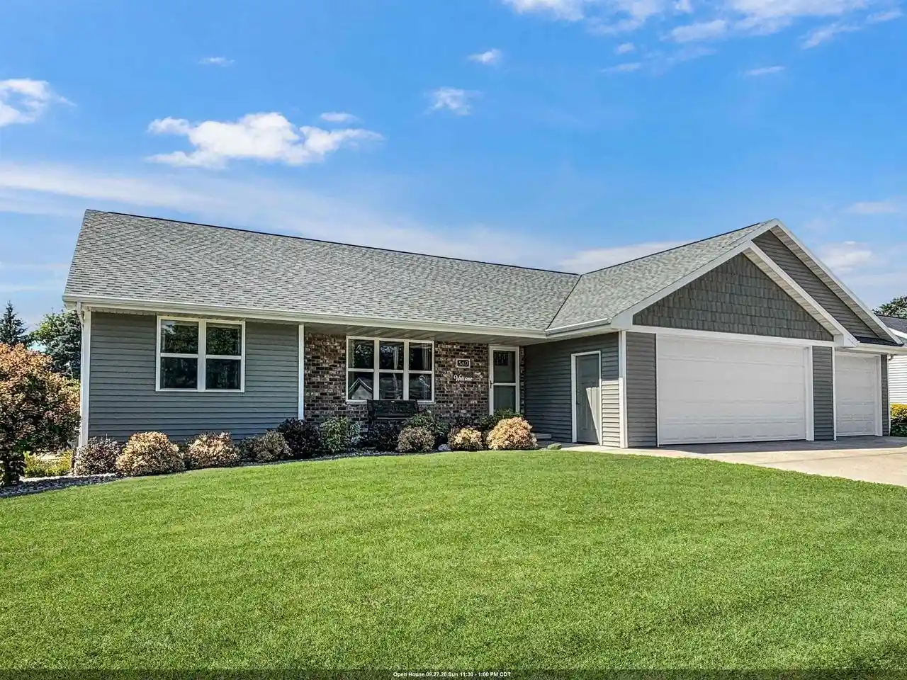 Photo 1 of Single family home for sale at 560 Superior Road Road, Green Bay, WI 54311 | MLS# 50331260 | Listing updated on 2026-09-23