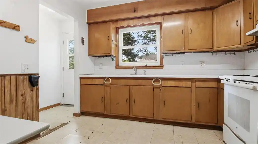 4th image of 715 Water Street Street, Chippewa Falls, WI 54729 | MLS# 1603601
