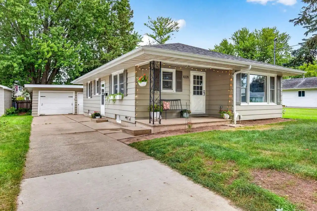 1st image of 1028 Tyler Avenue Avenue, Oshkosh, WI 54902 | MLS# 50331266