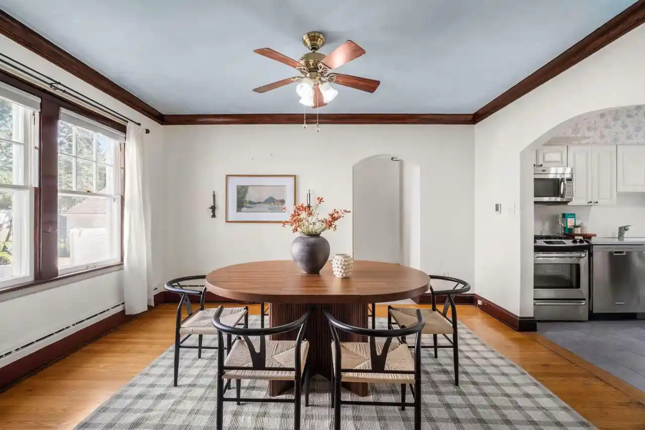 4th image of 525 68Th Pl Pl, Kenosha, WI 53143 | MLS# 1976987