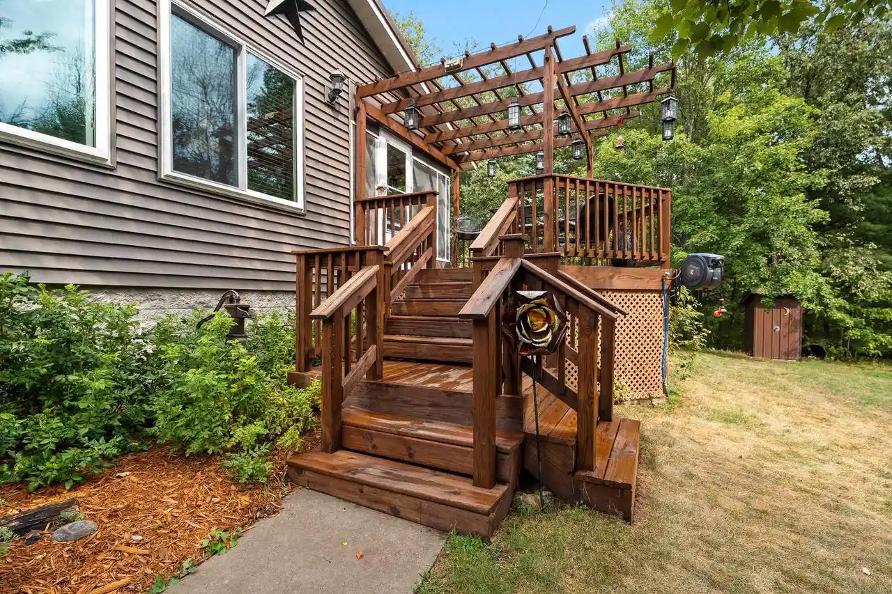 3rd image of W11101 Sunset Valley Road Road, Crivitz, WI 54114 | MLS# 50331290