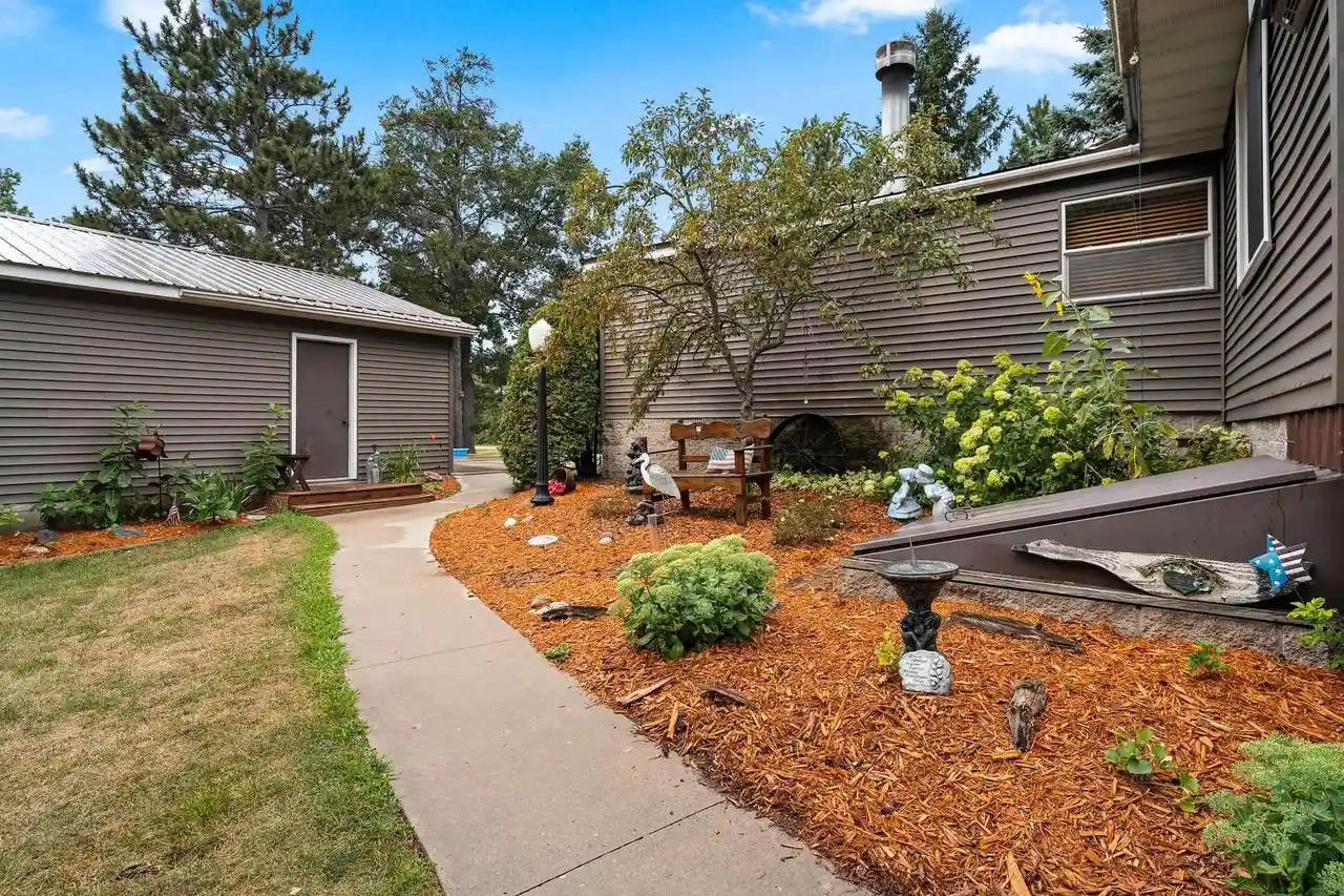 4th image of W11101 Sunset Valley Road Road, Crivitz, WI 54114 | MLS# 50331290