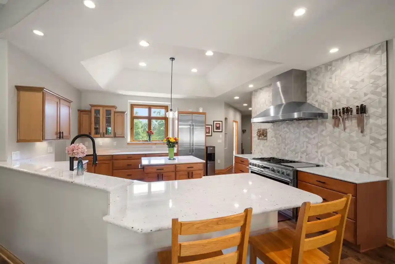 2nd image of 13445 N Laurel Lane Lane, Mequon, WI 53097 | MLS# 1976993