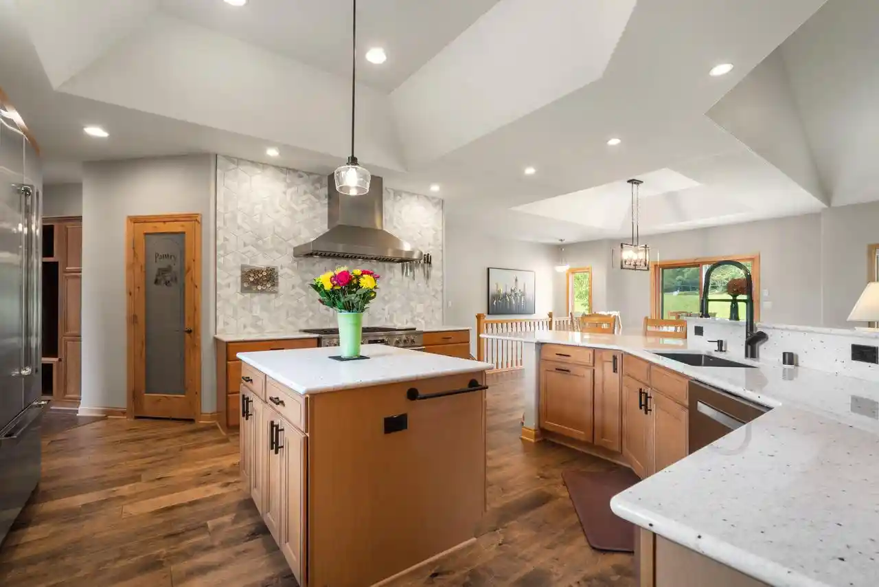 4th image of 13445 N Laurel Lane Lane, Mequon, WI 53097 | MLS# 1976993