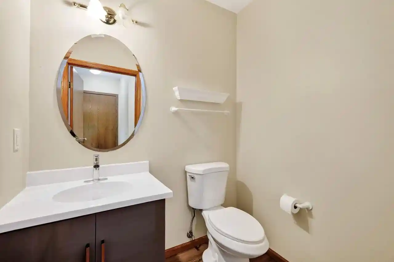 5th image of 566 Enterprise Dr Dr, Verona, WI 53593 | MLS# 2030923