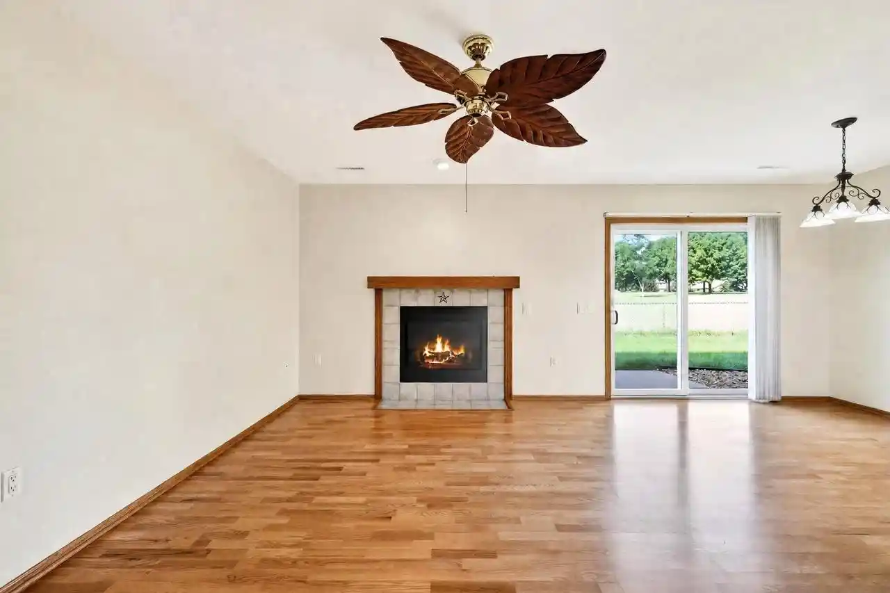 32nd image of 566 Enterprise Dr Dr, Verona, WI 53593 | MLS# 2030923