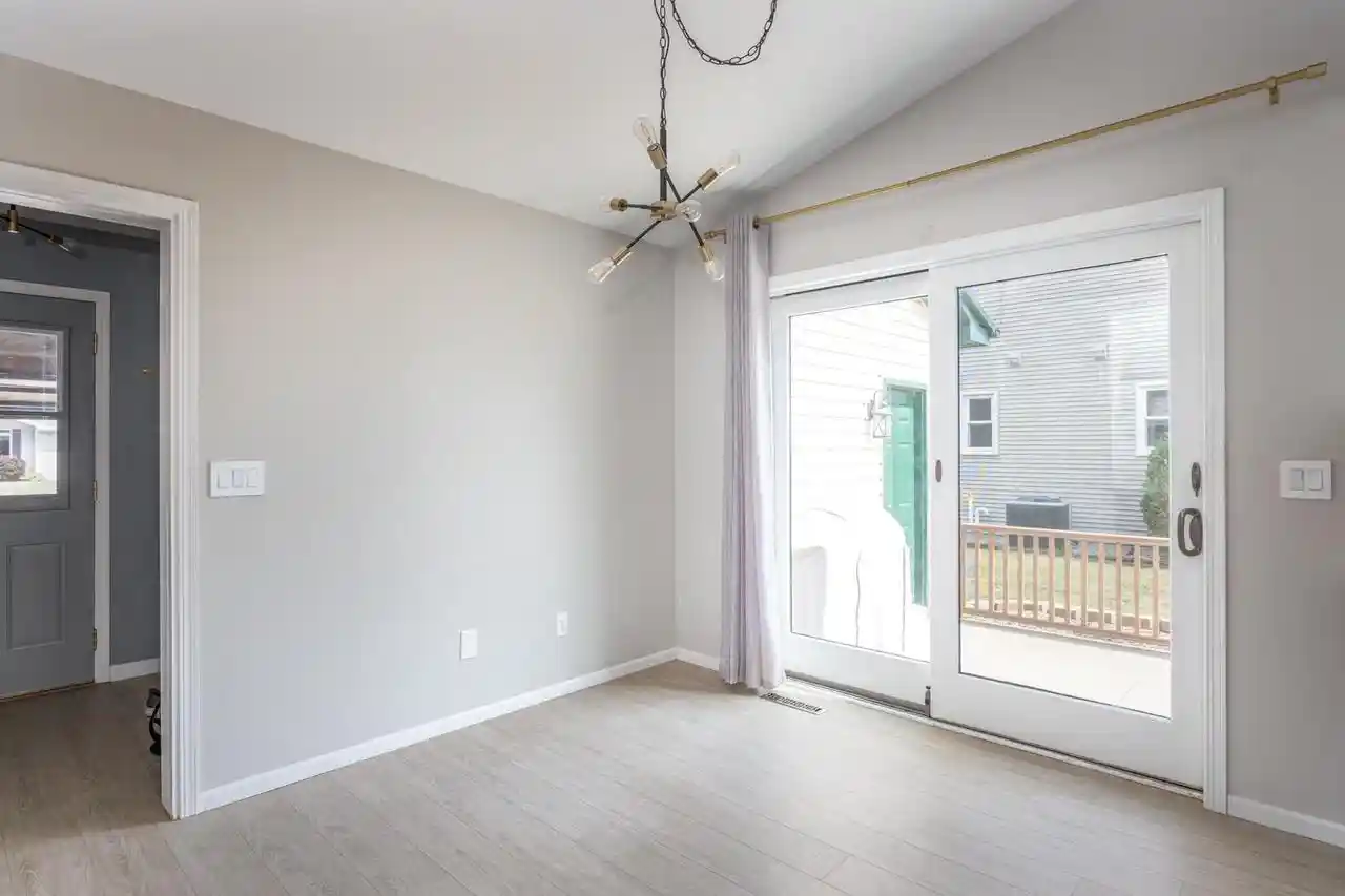2nd image of 1005 Freedom Avenue Avenue, Oshkosh, WI 54901 | MLS# 50331293