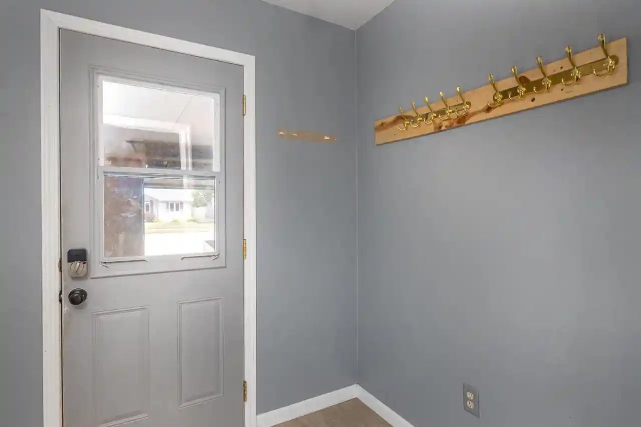 4th image of 1005 Freedom Avenue Avenue, Oshkosh, WI 54901 | MLS# 50331293