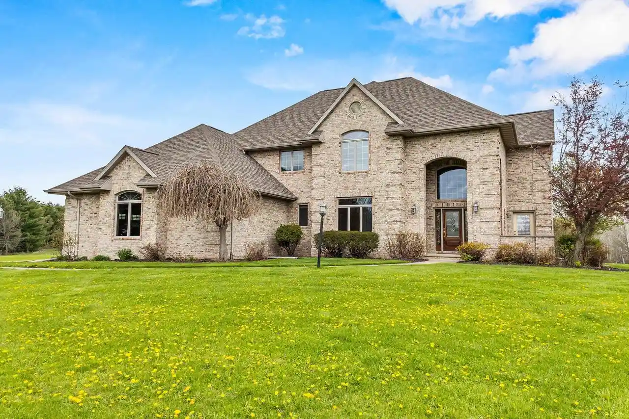 Photo 1 of Single family home for sale at W7828 Hillview Road Road, Hortonville, WI 54944 | MLS# 50331291 | Listing updated on 2026-09-06