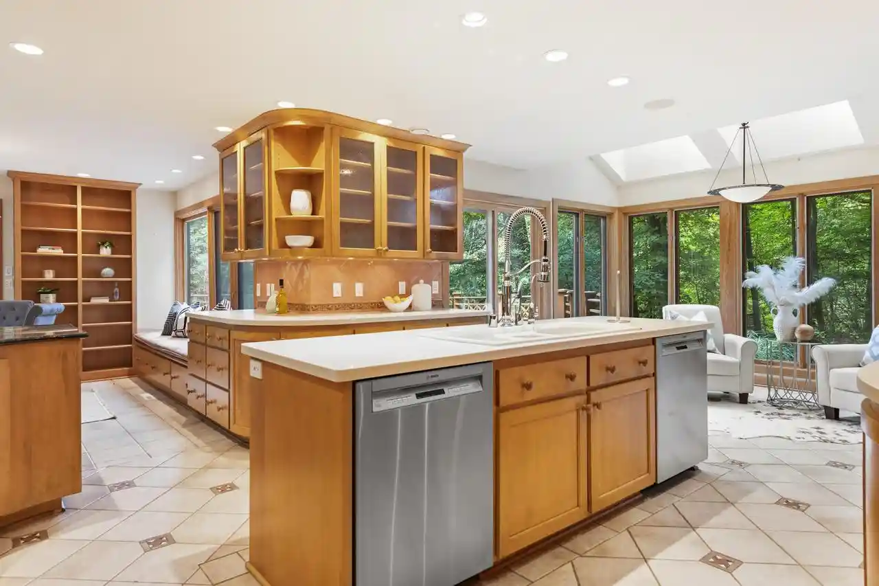 Photo 4 of Single family home for sale at 9910 N Corey Ln, Mequon, WI 53092 | MLS# 1977000 | Listing updated on 2026-09-17