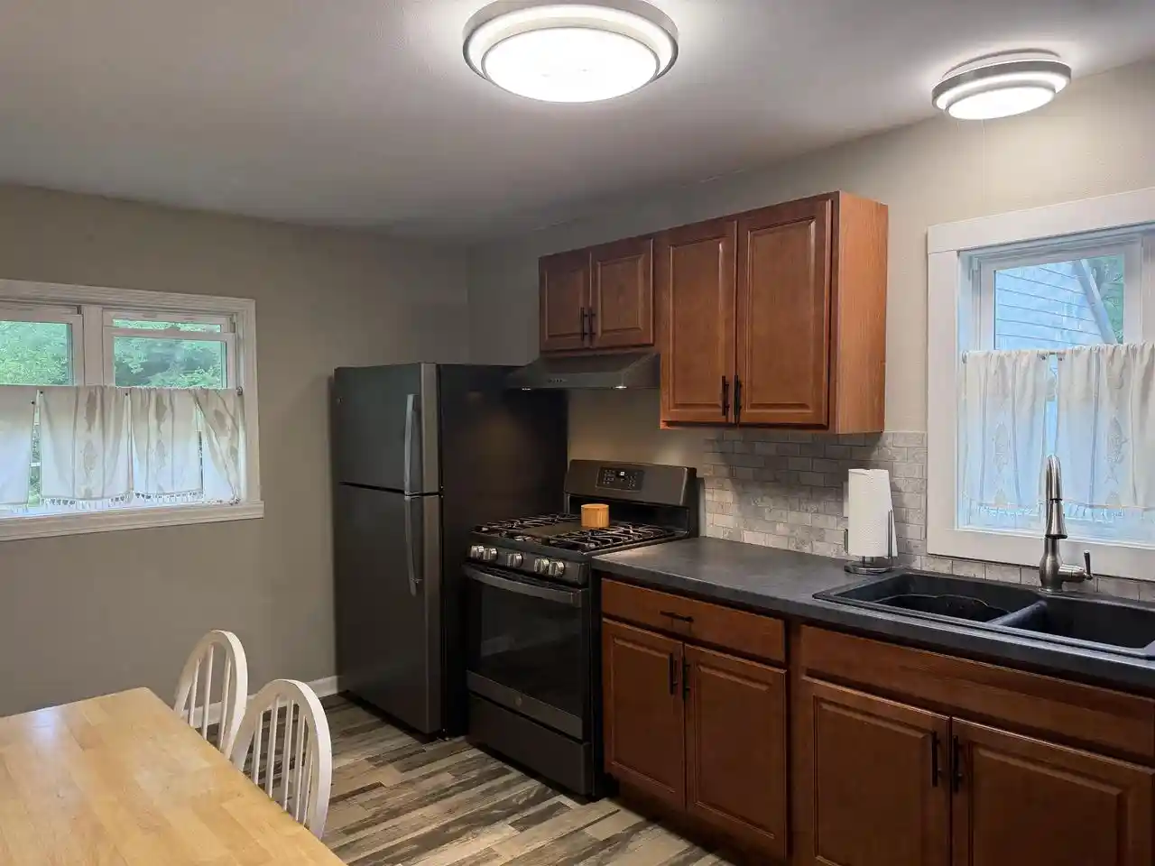 3rd image of 814 Western Street Street, Marshfield, WI 54449 | MLS# 22604064