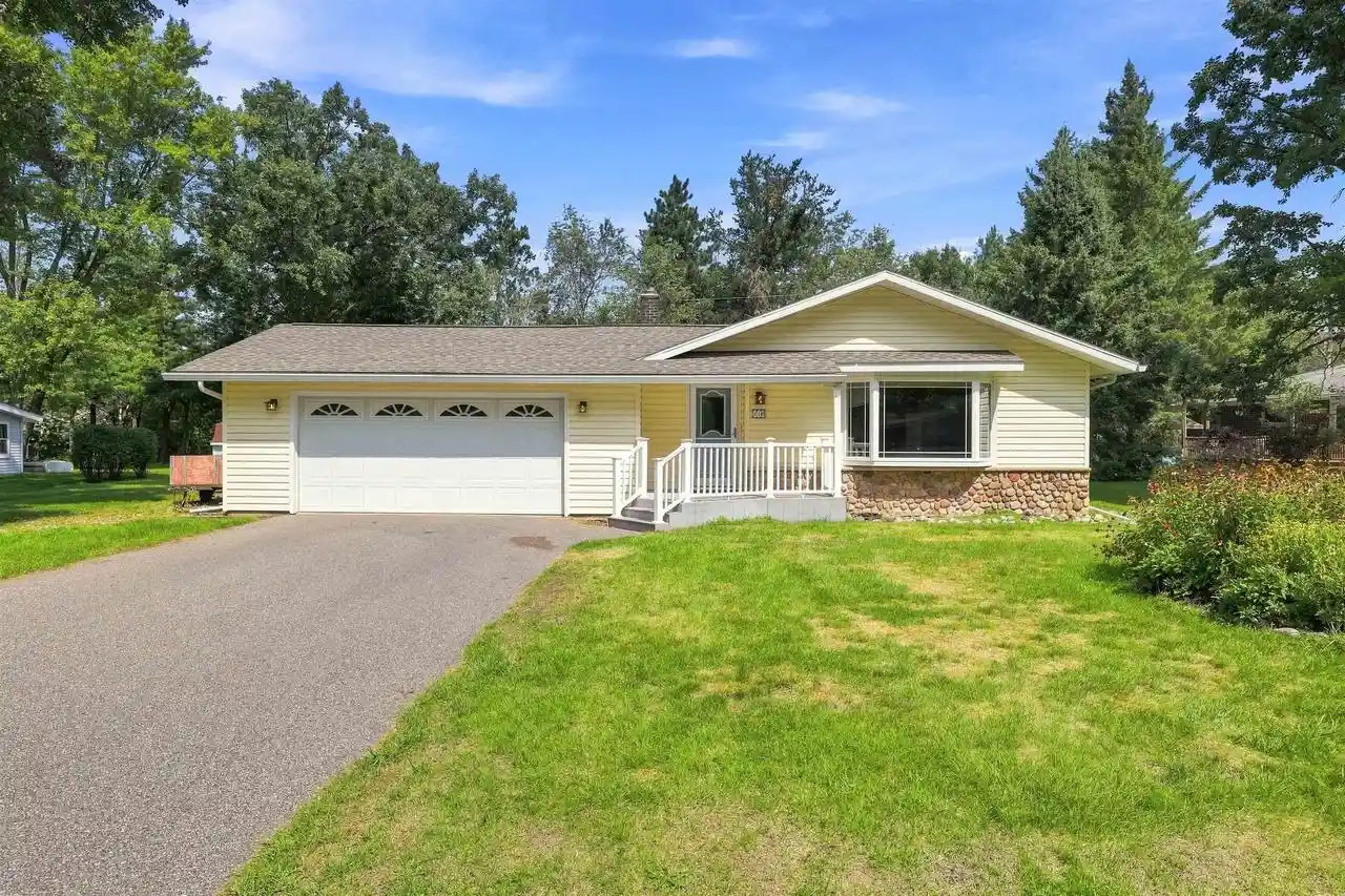 Photo 1 of Single family home for sale at 416 Acorn Street Street, Stevens Point, WI 54481 | MLS# 22604063 | Listing updated on 2026-08-24