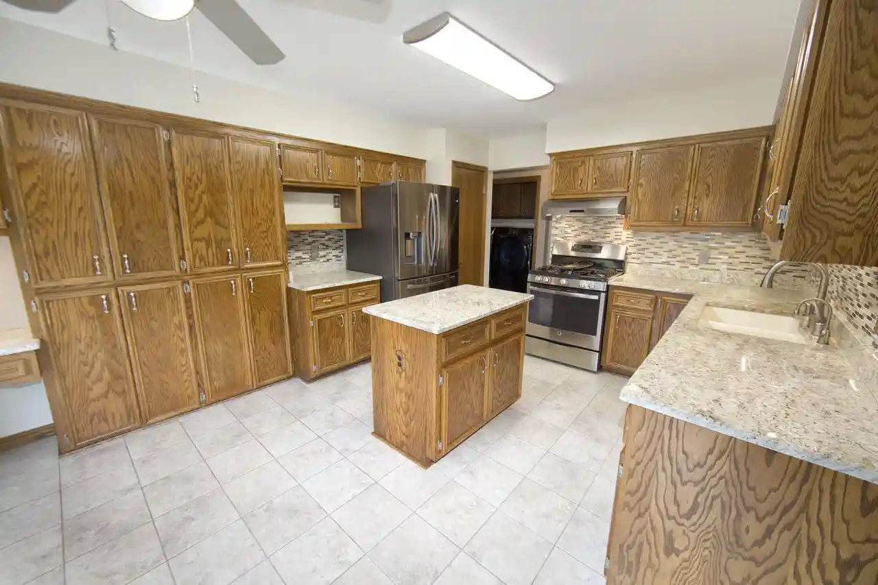 39th image of 5360 S Cambridge Lane Lane, Milwaukee, WI 53221 | MLS# 1977001