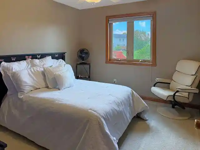 3rd image of 3136 Egan Lane Lane, Green Bay, WI 54311 | MLS# 50331297