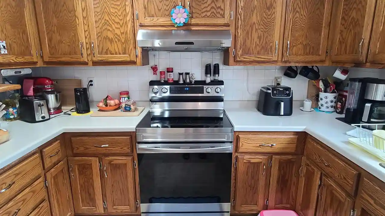 Photo 3 of Single family home for sale at 2854 Baylite Dr Dr, Green Bay, WI 54313 | MLS# 50331304 | Listing updated on 2026-09-21