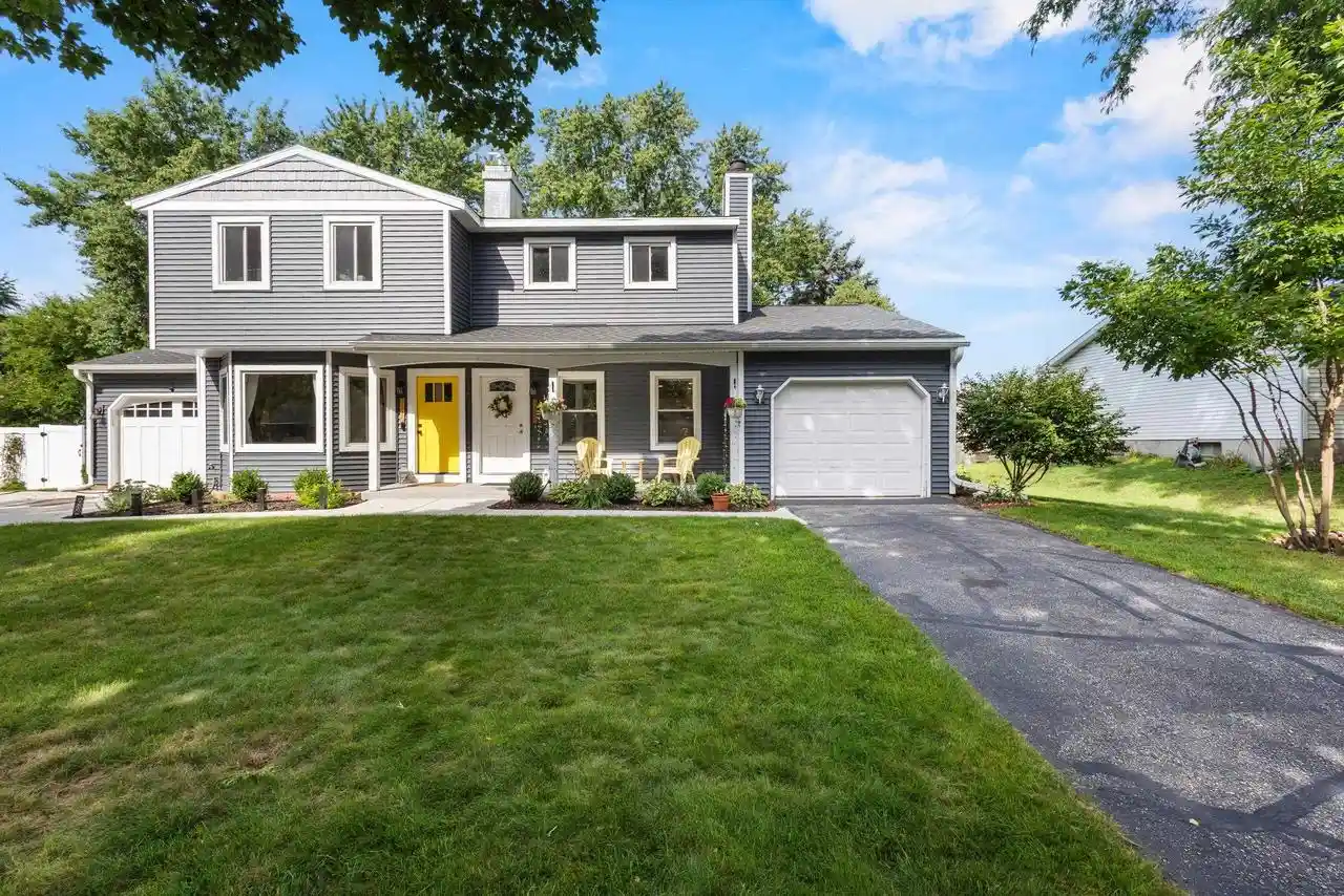 1st image of 3112 Northbrook Dr Dr, Middleton, WI 53562 | MLS# 2030925