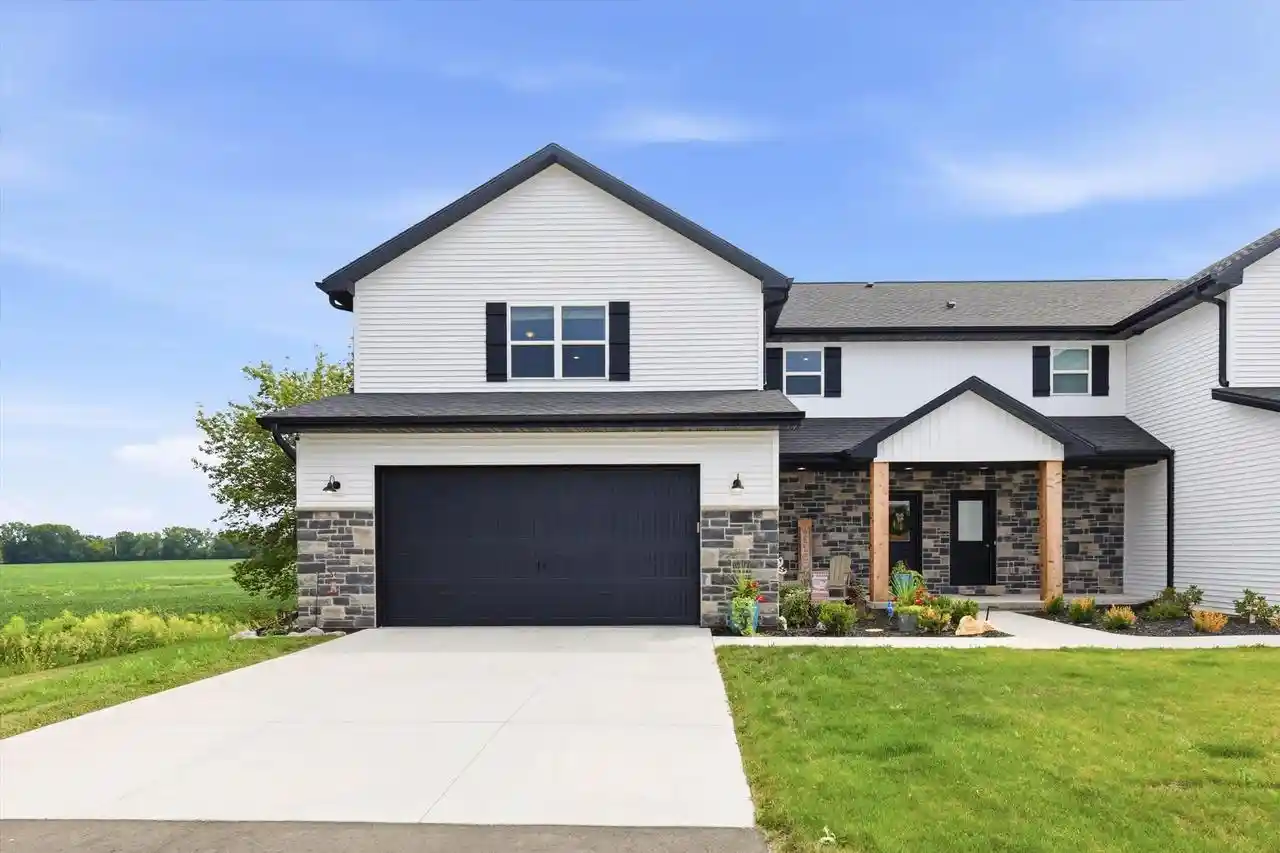 Photo 1 of Single family home for sale at 2601 St Thomas Lane Lane, Neenah, WI 54956 | MLS# 50331298 | Listing updated on 2026-09-14