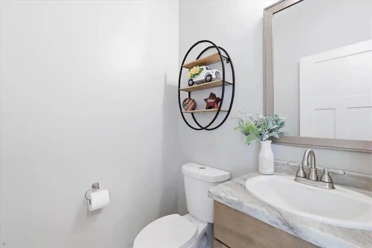 Photo 2 of Single family home for sale at 2601 St Thomas Lane Lane, Neenah, WI 54956 | MLS# 50331298 | Listing updated on 2026-09-14