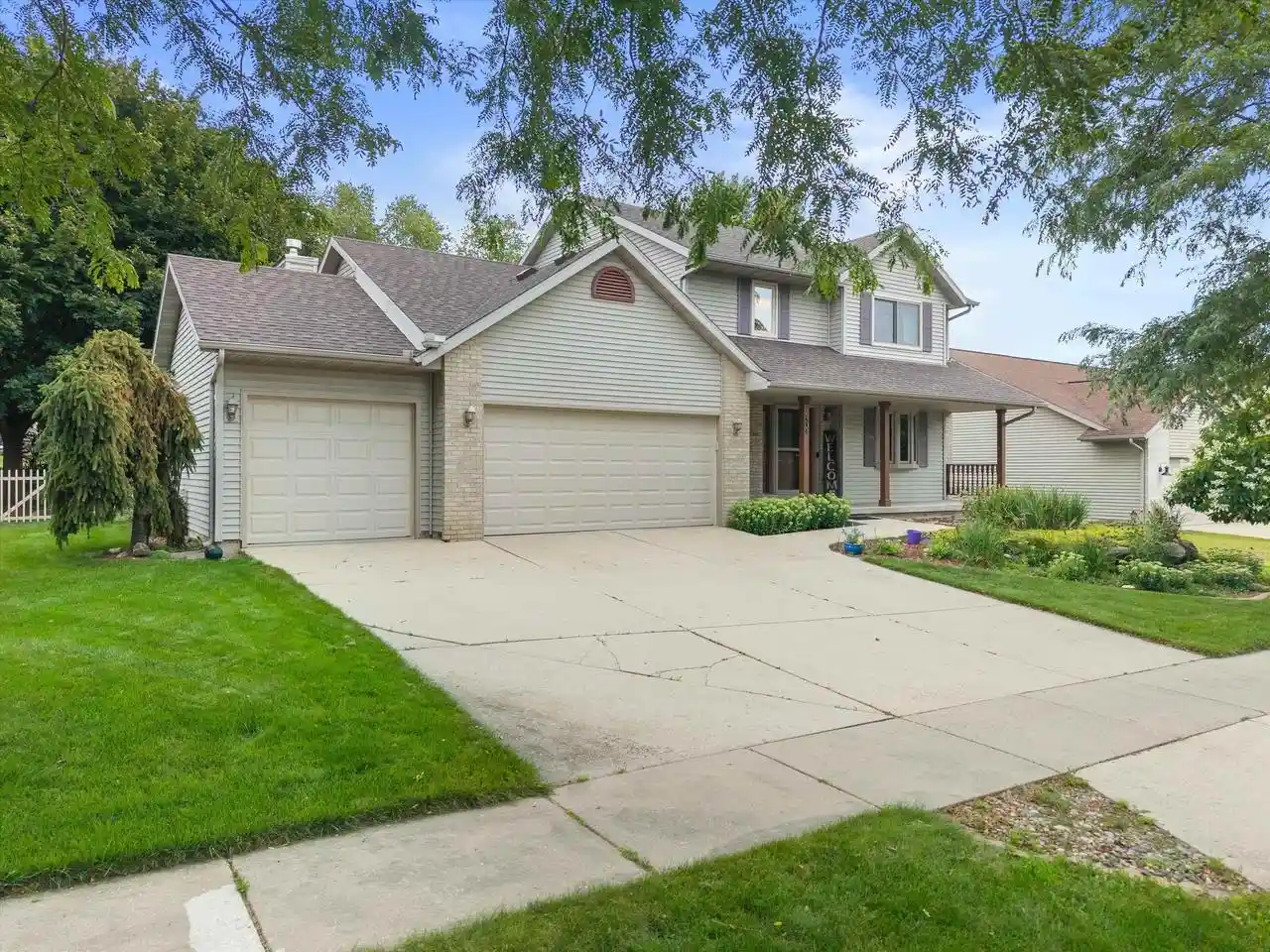 1st image of 203 Maria Lane Lane, Cottage Grove, WI 53527 | MLS# 2030927