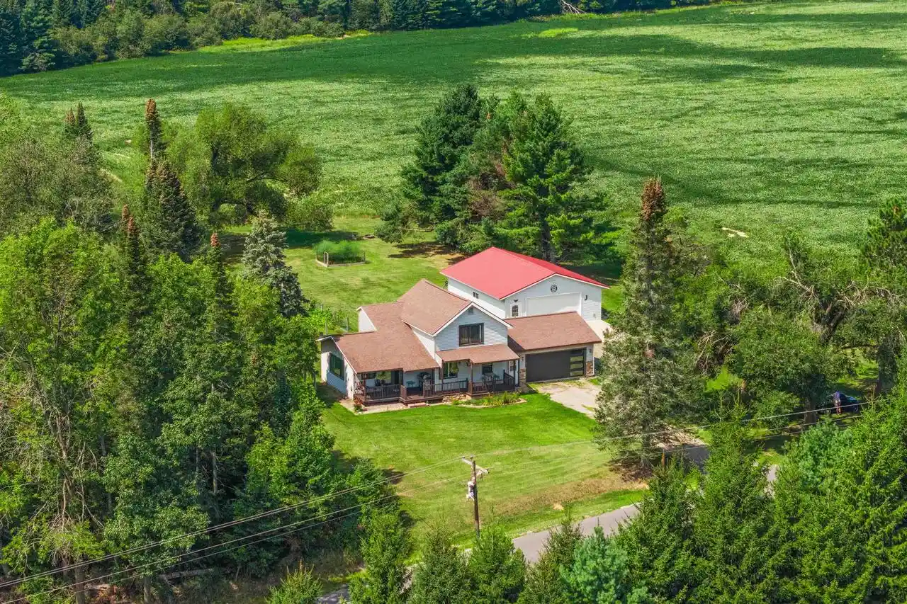 Photo 1 of Single family home for sale at 4612 Woodland Road Road, Rosholt, WI 54473 | MLS# 22604067 | Listing updated on 2026-08-23