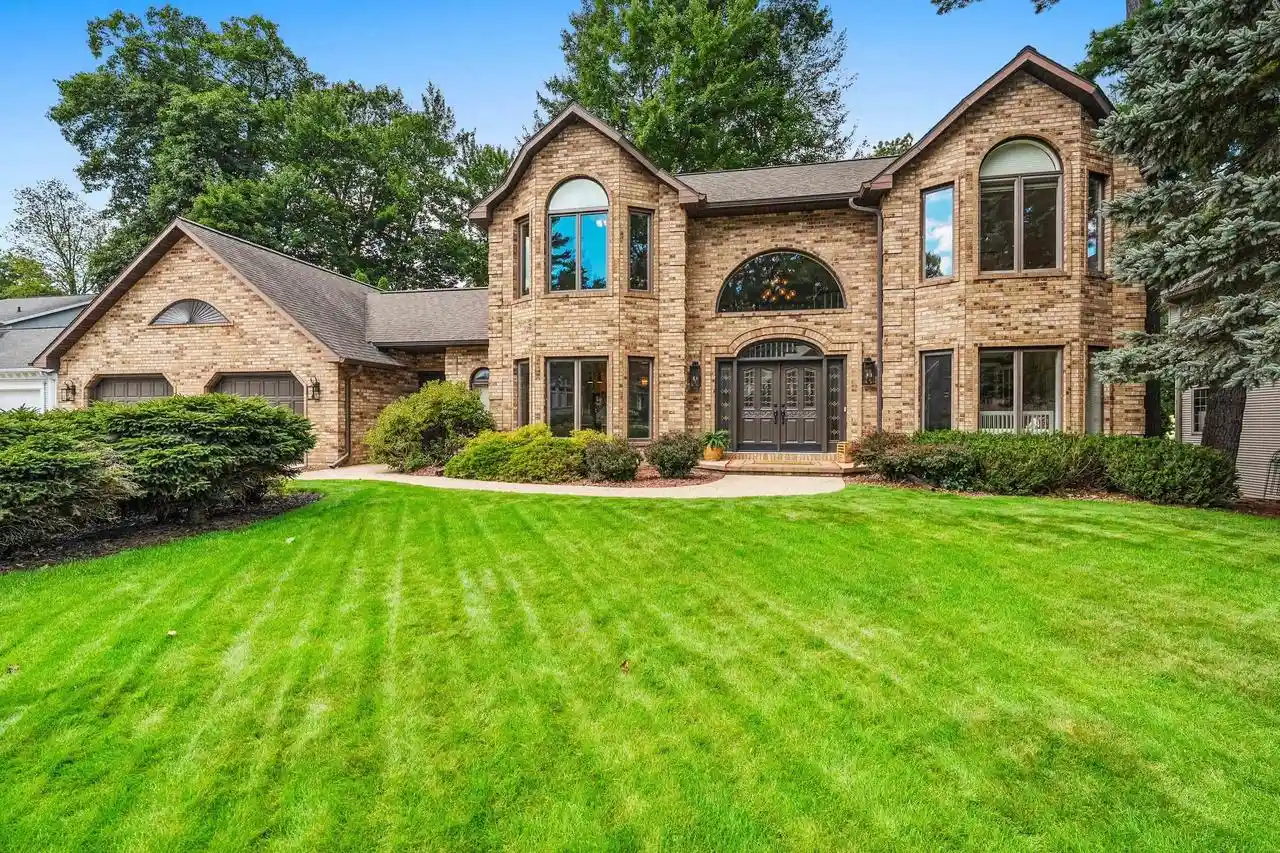 Photo 1 of Sale Pending at 120 Garden Gate Court Court, Green Bay, WI 54313 | MLS# 50331303 | Listing updated on 2026-10-05