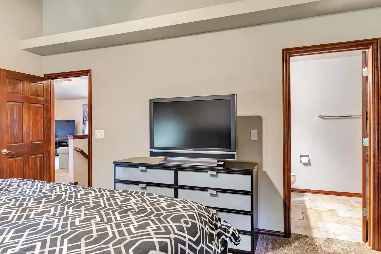 Photo 3 of Single family home for sale at 1927 Cross Creek Circle Circle, De Pere, WI 54115 | MLS# 50331311 | Listing updated on 2026-08-24