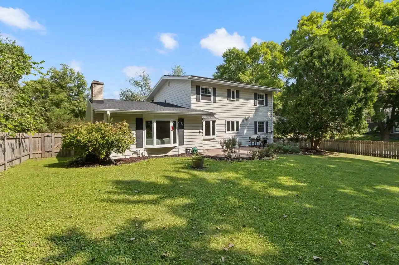 Photo 4 of Single family home for sale at 6501 Gettysburg Dr Dr, Madison, WI 53705 | MLS# 2030934 | Listing updated on 2026-09-01