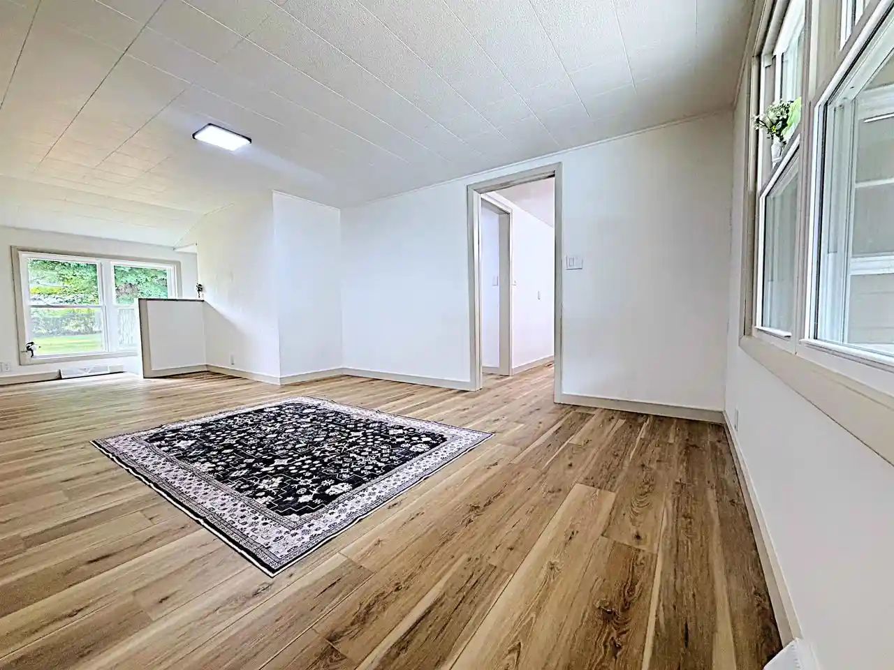 3rd image of 945 Steiner Dr Dr, Mishicot, WI 54228 | MLS# 50331314