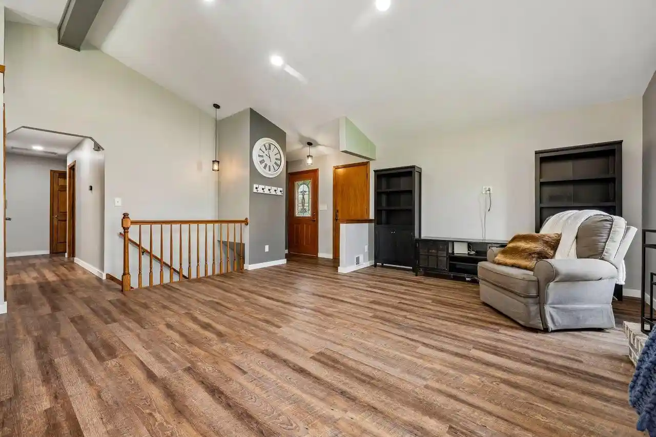 2nd image of W163n10528 Ridgeview Lane Lane, Germantown, WI 53022 | MLS# 1977018