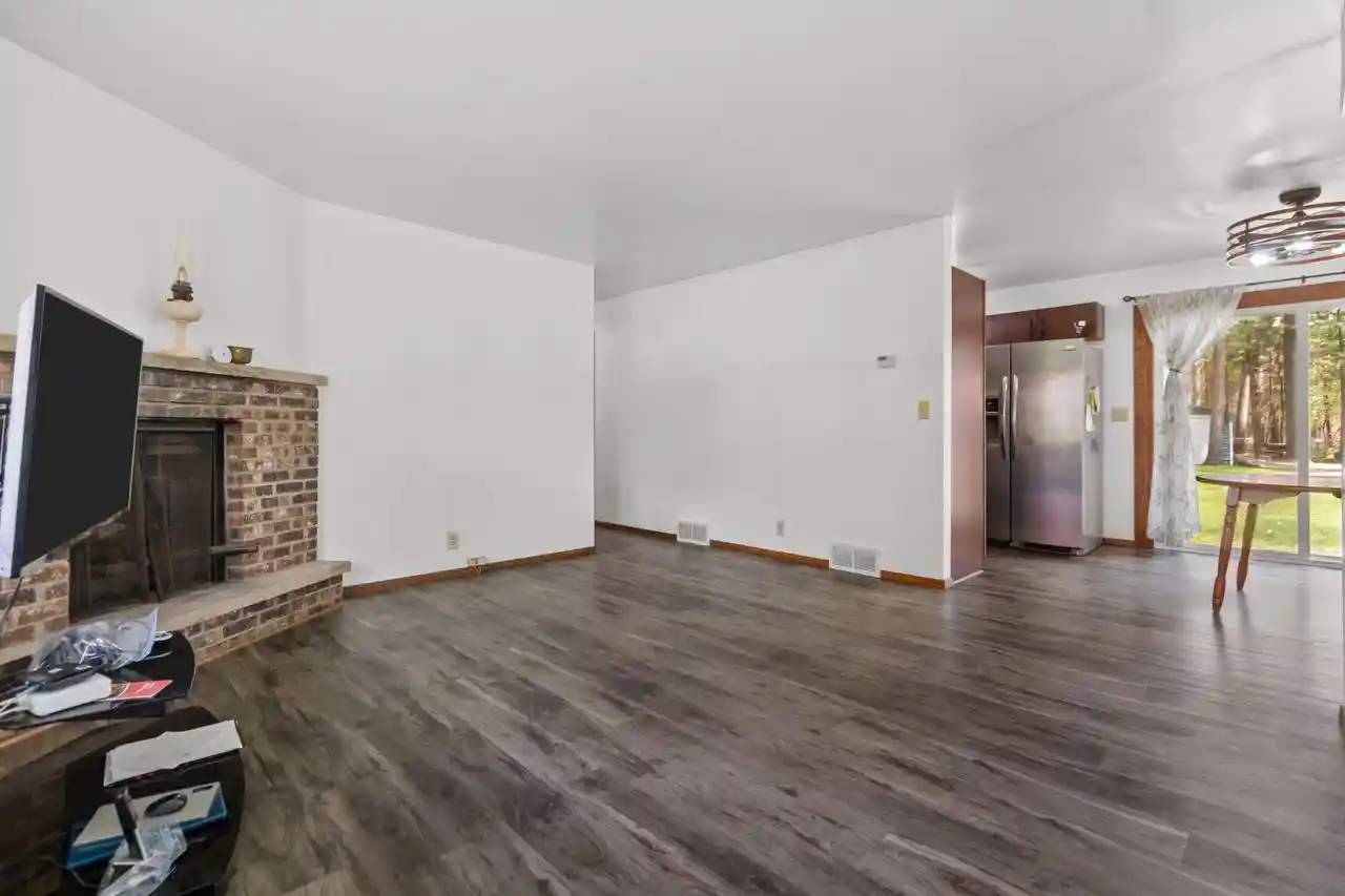 2nd image of 10141 Carousel Court Court, Wisconsin Rapids, WI 54494 | MLS# 50331315