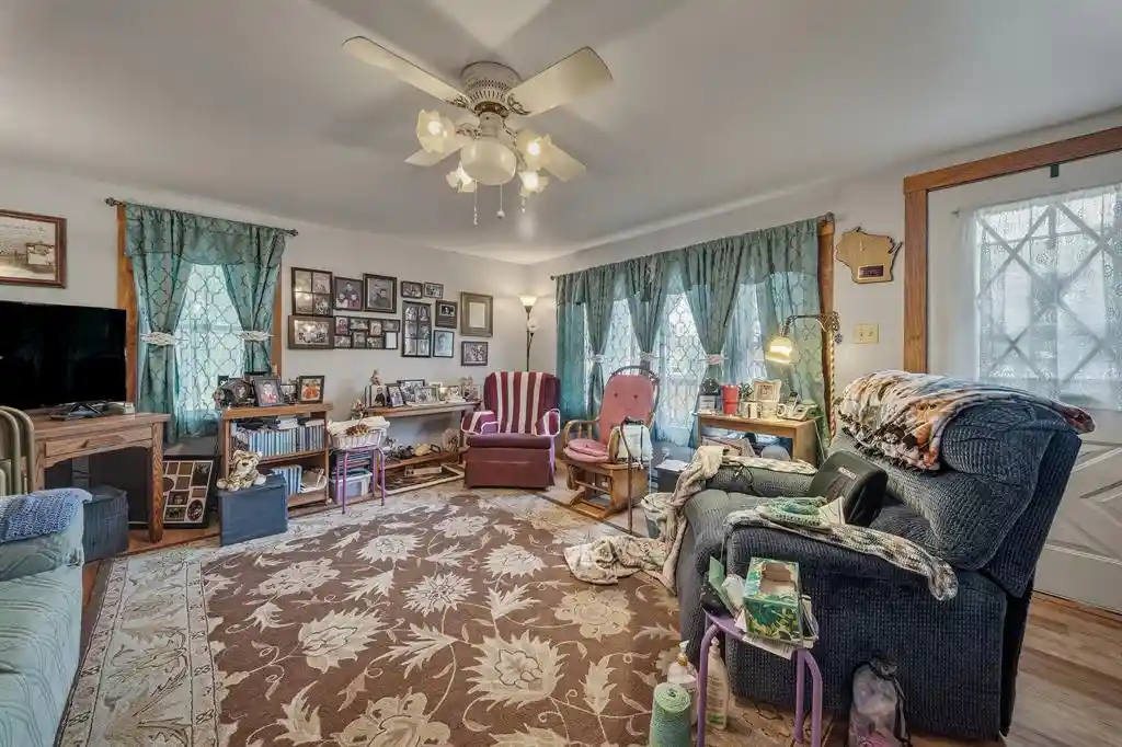 19th image of 1135 Mansfield Street Street, Chippewa Falls, WI 54729 | MLS# 1604264