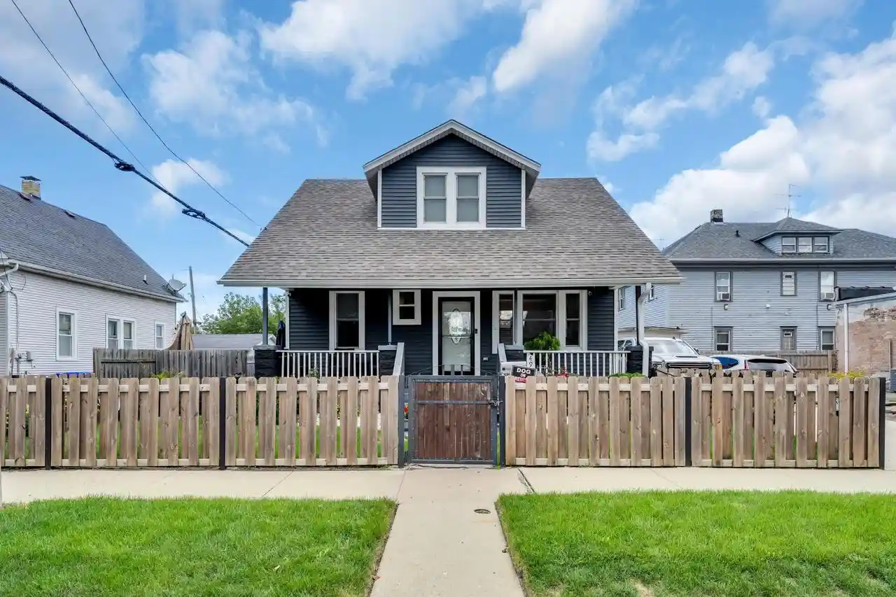 1st image of 4917 19th Avenue Avenue, Kenosha, WI 53140 | MLS# 1977027