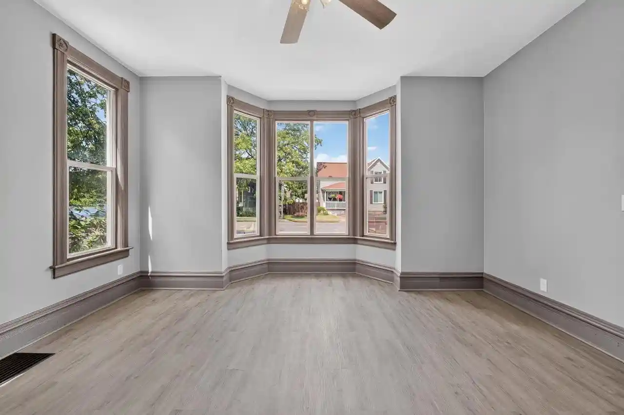 Photo 2 of Single family home for sale at 816 Marinette Avenue Avenue, Marinette, WI 54143 | MLS# 50331321 | Listing updated on 2026-08-28